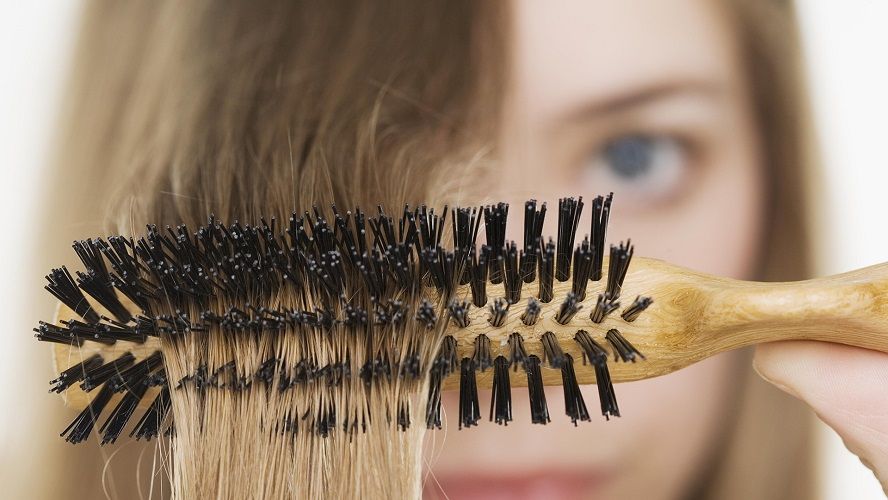 Comment nettoyer sa brosse à cheveux ?