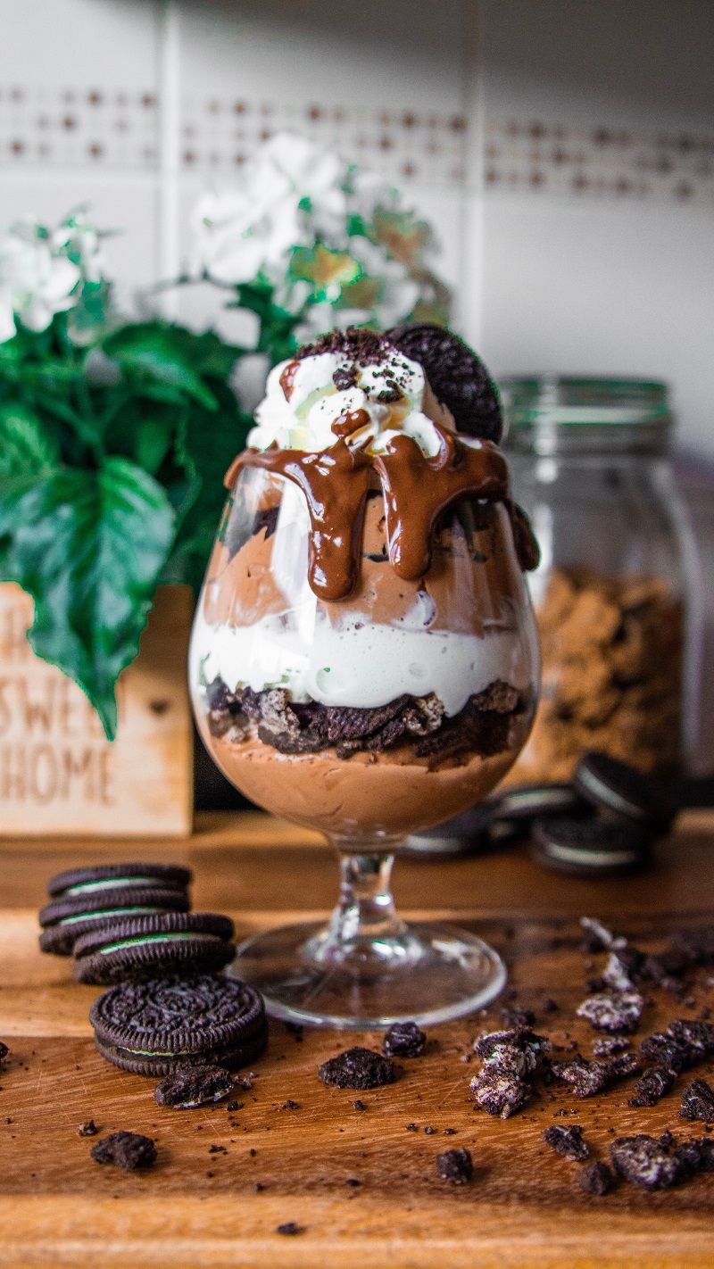 coupe-glace-chocolat-dessert-sucre
