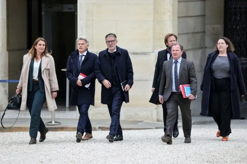 Le Premier ministre ne sera pas de gauche selon Marine Tondelier suite &agrave; la r&eacute;union de crise &agrave; l&rsquo;Elys&eacute;e
