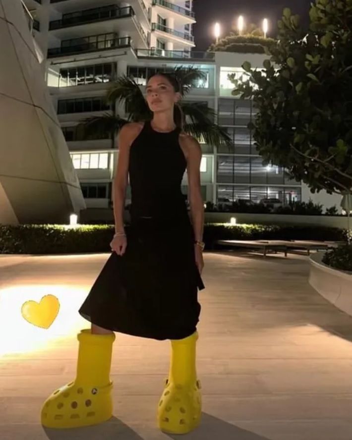 crocs_xxl_victoria_beckham