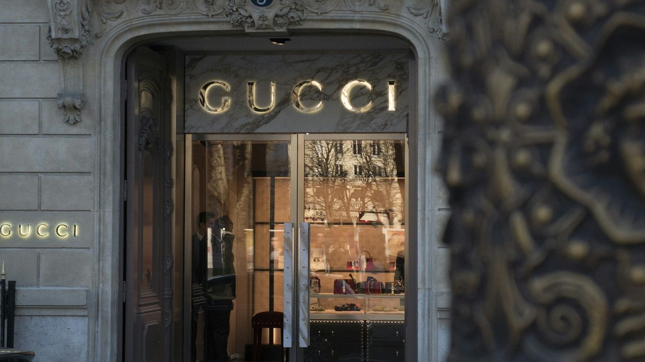Cyberattaque géante : Gucci, Balenciaga et Alexander McQueen victimes d’un vol massif de données