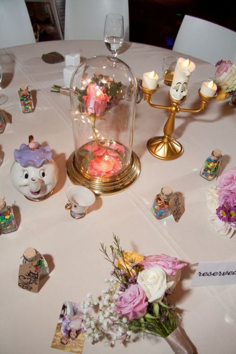 Toutes les tables de ce mariage étaient inspirées de films de Disney | So Busy Girls