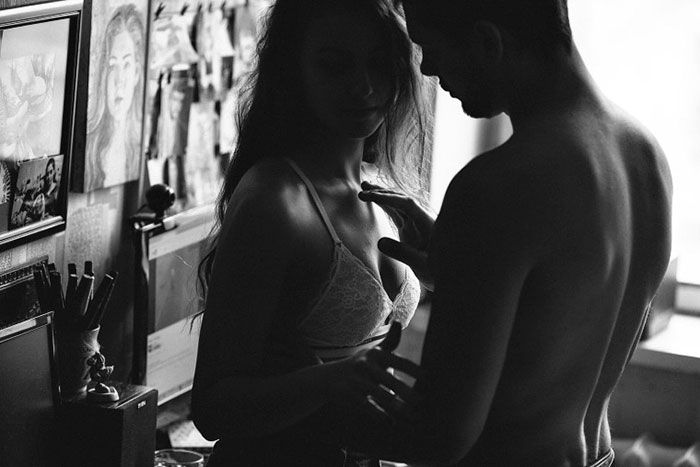 Cette photographe capte tous les jolis moments d'intimité entre les couples amoureux | So Busy Girls