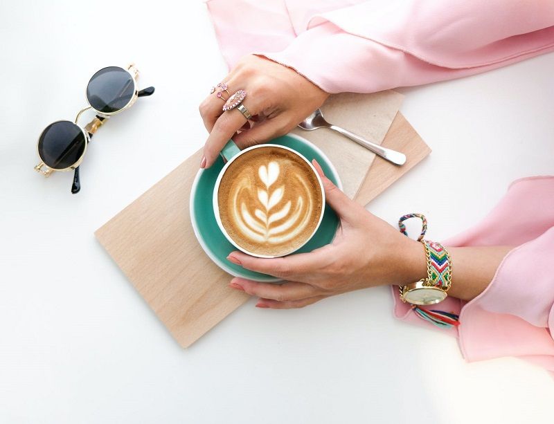 Si vous avez l'habitude de boire votre café à jeun au réveil, lisez ça | So Busy Girls