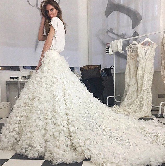 11 photos qui prouvent que les blogueuses mode font des mariées magnifiques | So Busy Girls