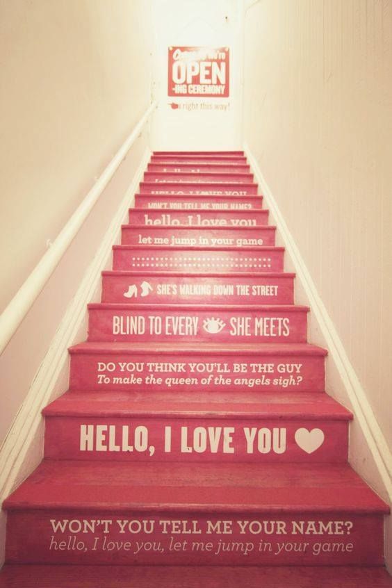 9 idées décos pour un escalier joli et original | So Busy Girls