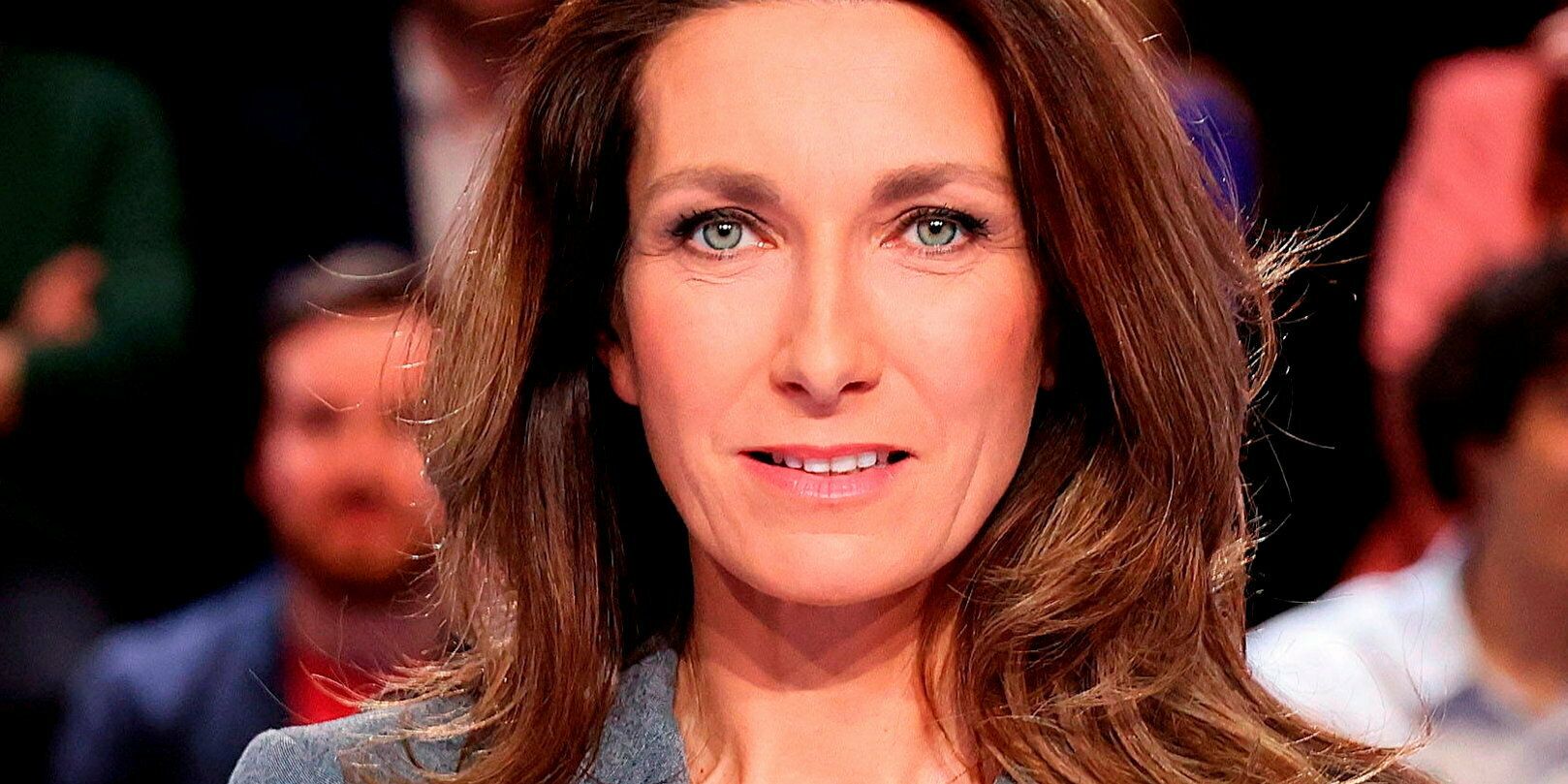 Anne-Claire Coudray absente du 20h : ce que sa décision dit de ses priorités