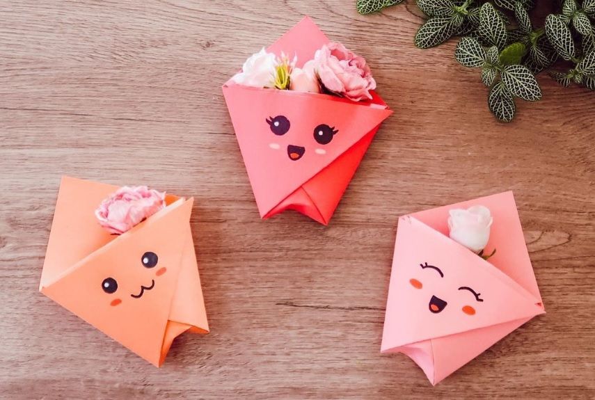 Tuto facile : idée d'activité enfant pour faire un bouquet de fleurs en papier