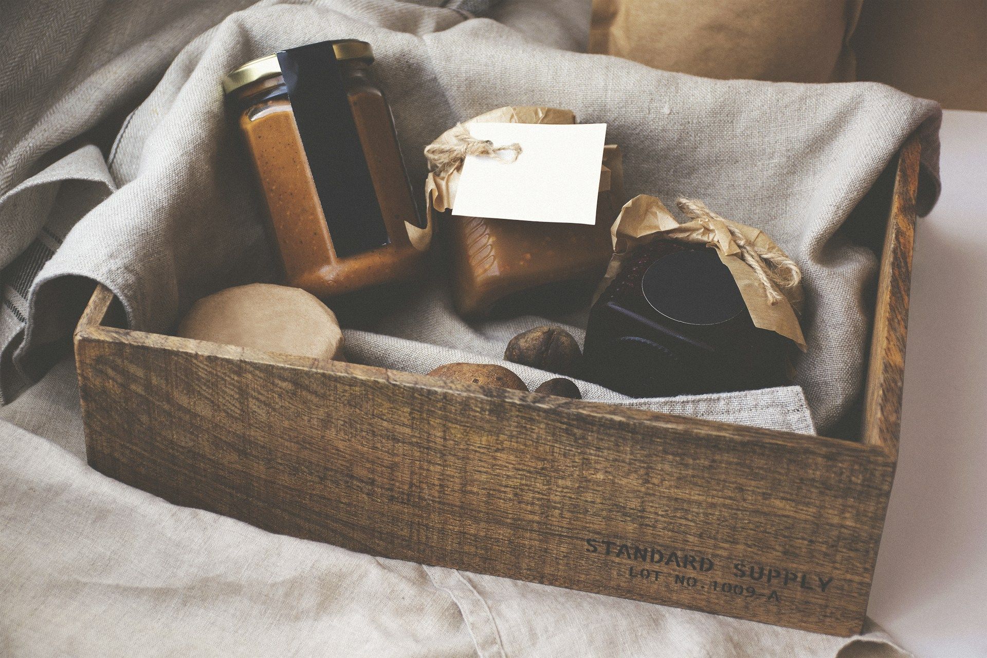 Cadeaux de pendaison de crémaillère : les idées originales