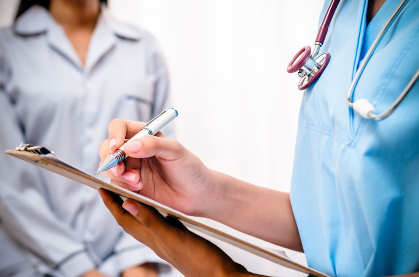 docteur-medecin-chirurgie-esthetique