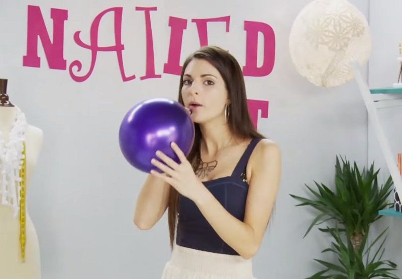 Etape 1 : gonfler le ballon | So Busy Girls