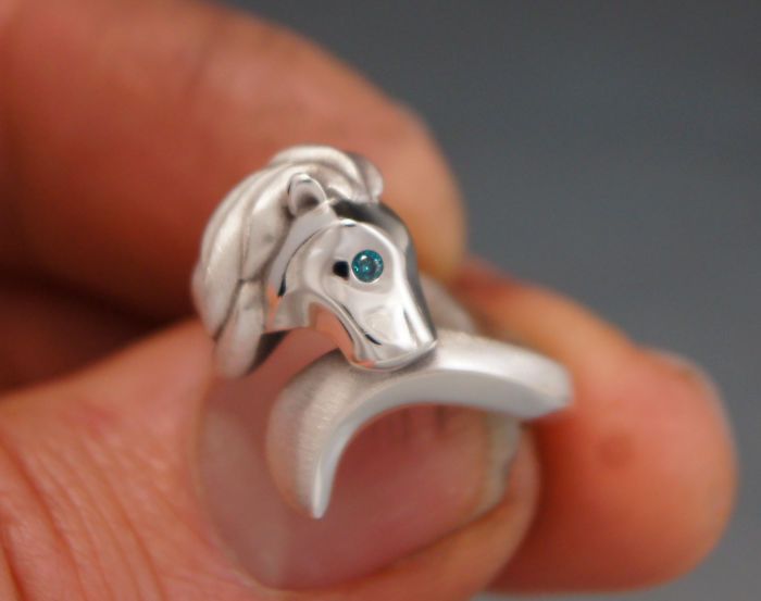 Des bijoux animaux en argent et en bronze pour des bagues et des bracelets magnifiques | So Busy Girls