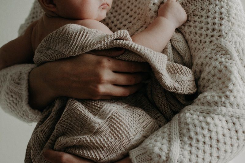Plus on fait des câlins à un enfant, plus il développera des qualités d'empathie à l'âge adulte | So Busy Girls