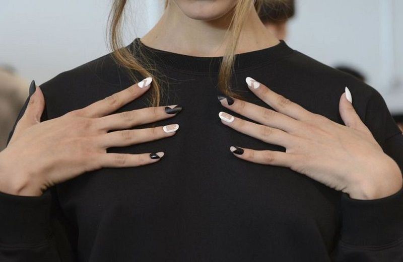 Ongle incarné : 4 astuces pour l'éviter | So Busy Girls