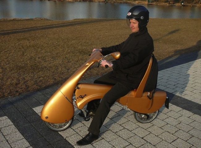 Le scooter électrique qui se transforme en valise | So Busy Girls