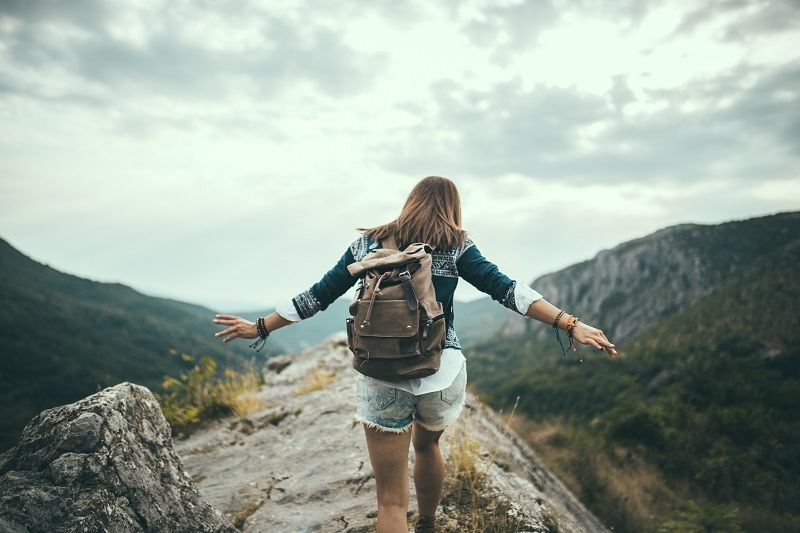 Voici comment transformer vos pensées négatives en objectifs encourageants | So Busy Girls