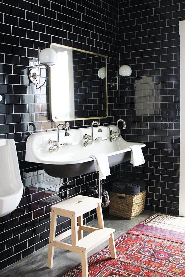 11 photos qui vont vous faire adorer la tendance déco noir | So Busy Girls