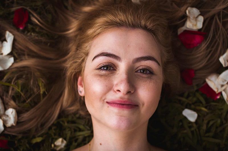 3 soins visage efficaces pour raffermir la peau et afficher une mine éclatante | So Busy Girls