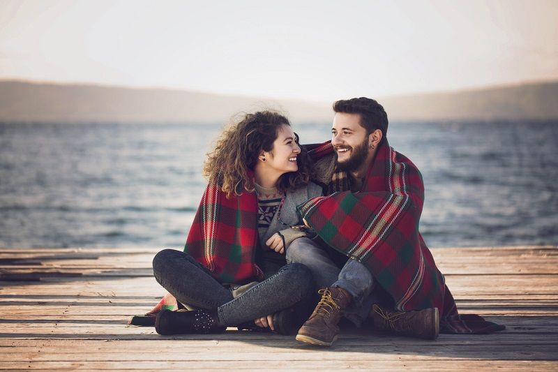 4 choses à faire tous les deux pour rester amoureux | So Busy Girls