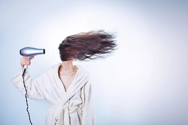 Voilà pourquoi les femmes mettent autant de temps à se préparer | So Busy Girls