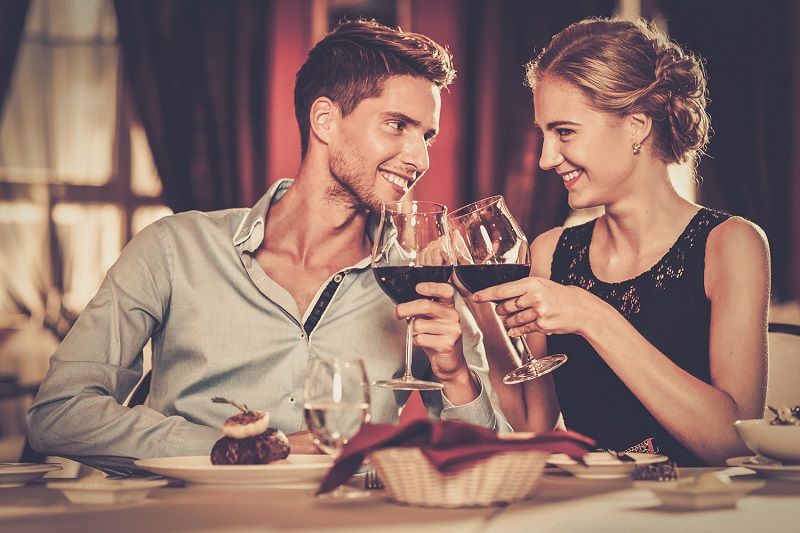 Appli de rencontre : voici combien de temps vous devriez patienter avant de vous voir | So Busy Girls