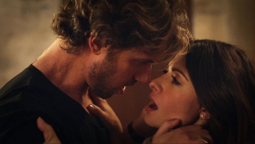 Les 5 séries les plus hot à voir sur Netflix pour faire grimper la température | So Busy Girls