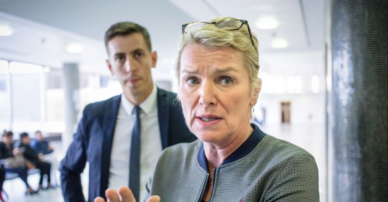 Face &agrave; Caroline Parmentier, &Eacute;lise Lucet ne l&acirc;che rien : ce moment tendu qui a marqu&eacute; l&rsquo;audition