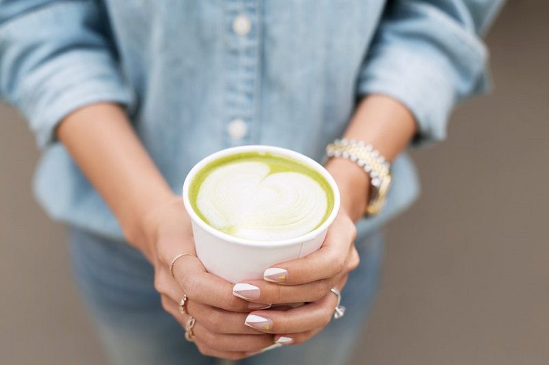 Les 5 meilleures boissons pour perdre du ventre | So Busy Girls