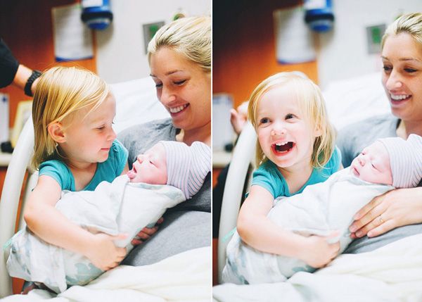 Voilà comment ces 20 couples ont choisi d'annoncer la naissance de leur bébé ! | So Busy Girls