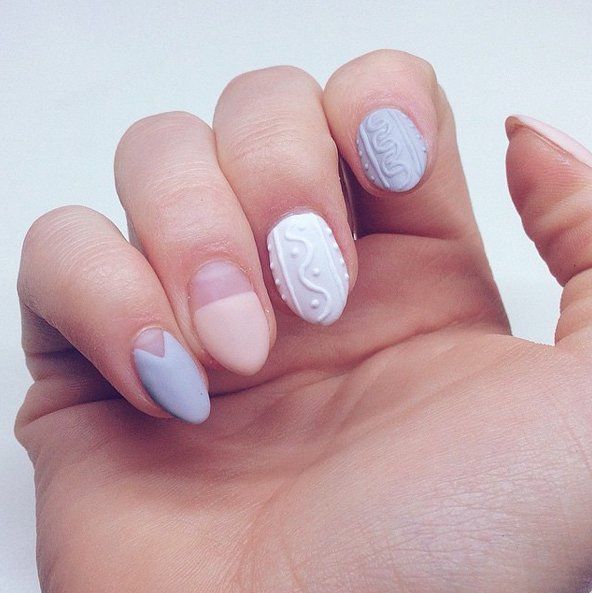 Un nail art riches en motifs | So Busy Girls
