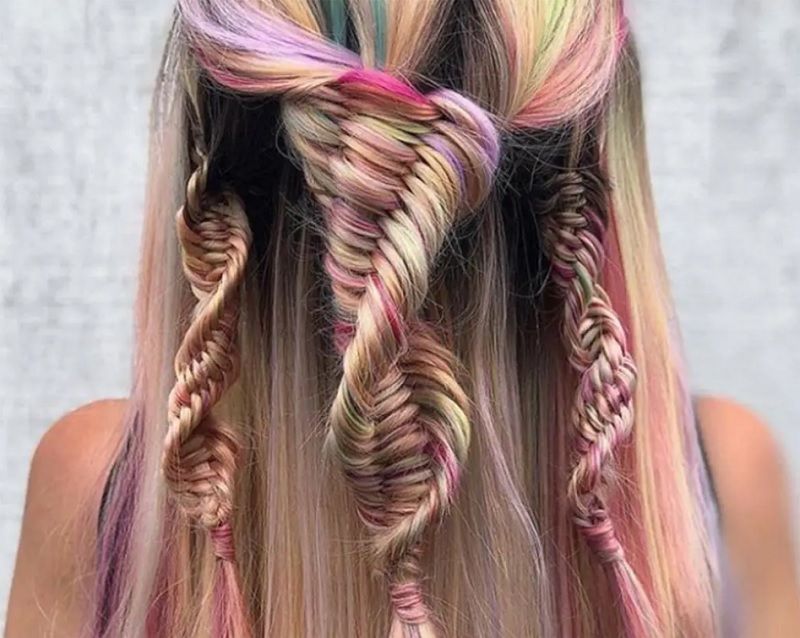 Découvrez comment faire une tresse ADN, l'idée géniale pour une tresse vraiment originale | So Busy Girls