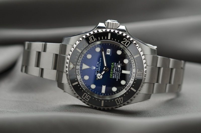 Pourquoi vous avez tout intérêt à acheter votre montre de luxe en ligne | So Busy Girls