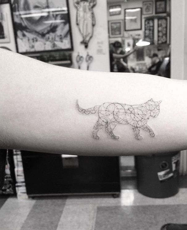 Les 18 meilleures idées de tatouages chat | So Busy Girls