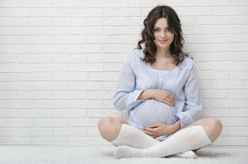 Grossesse : la routine beauté à adopter pour prendre soin de sa peau | So Busy Girls