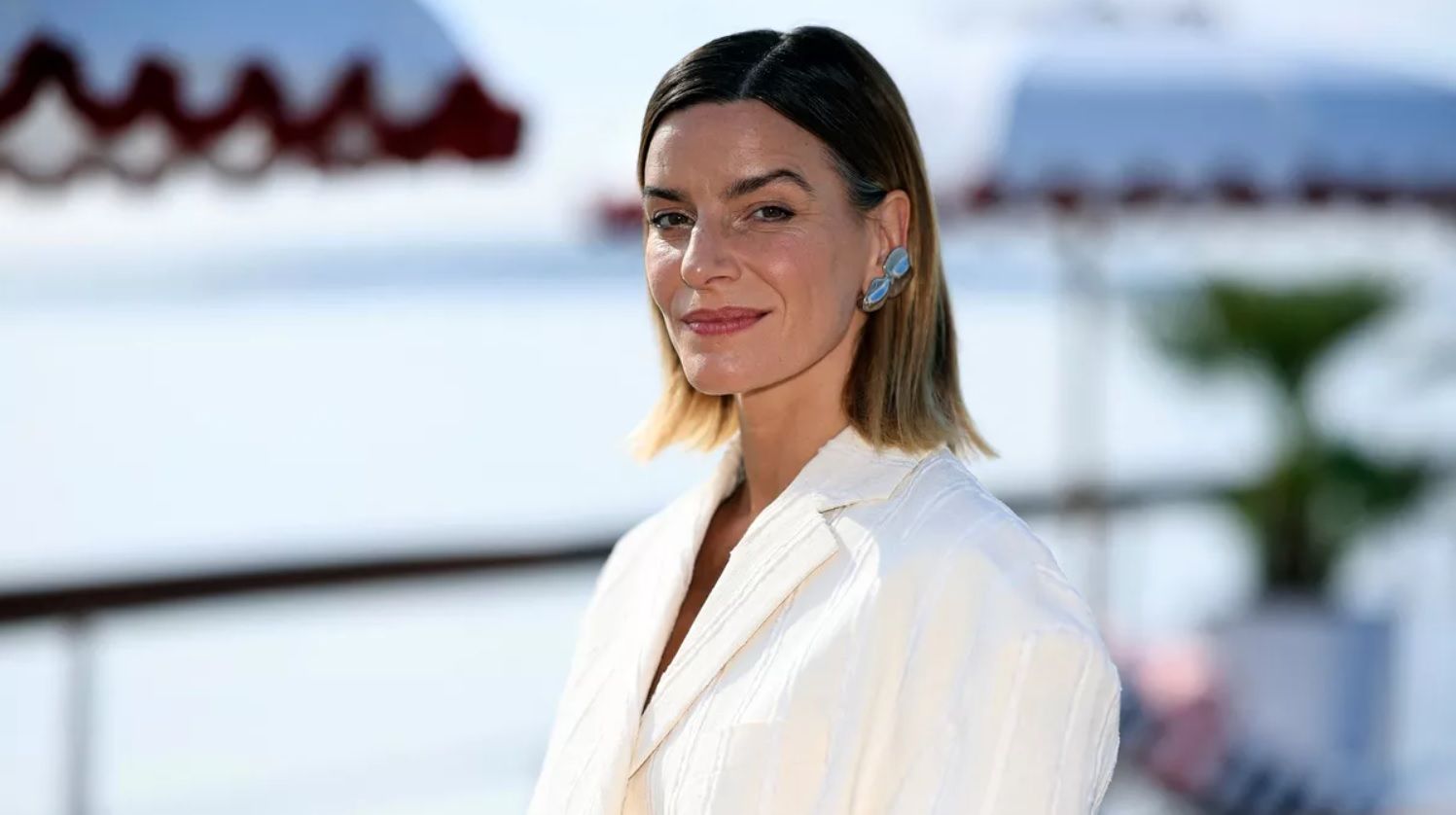 Fauve Hautot enceinte &agrave; 40 ans ? Son ventre arrondi dans Danse avec les stars relance les rumeurs