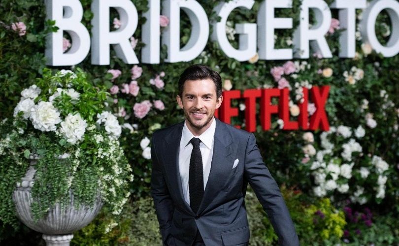 La Chronique des Bridgerton : pourquoi Jonathan Bailey sera sûrement absent de la saison 3 | So Busy Girls