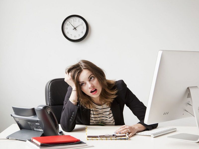 Voici l'âge auquel nous avons tous tendance à détester notre travail | So Busy Girls