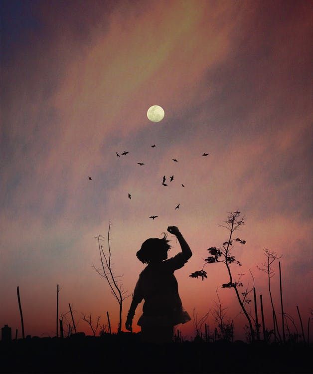 femme-pleine-lune