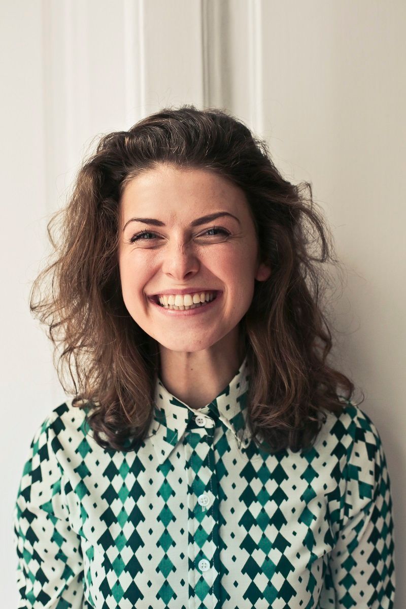 femme-qui-sourit