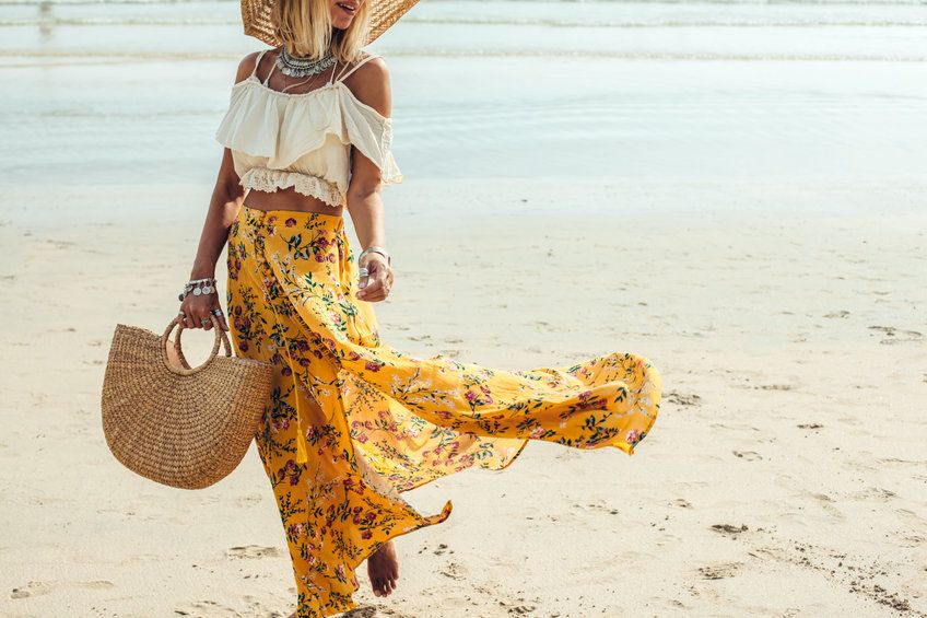 femme-robe-plage