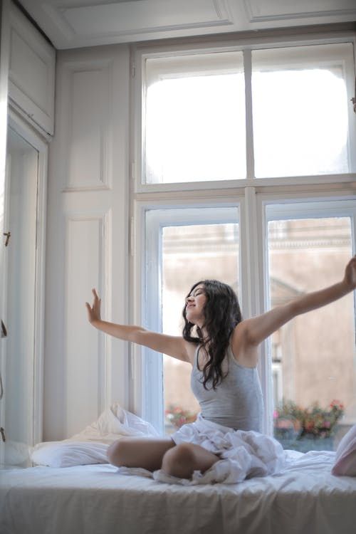 femme-se-reveiller-lit