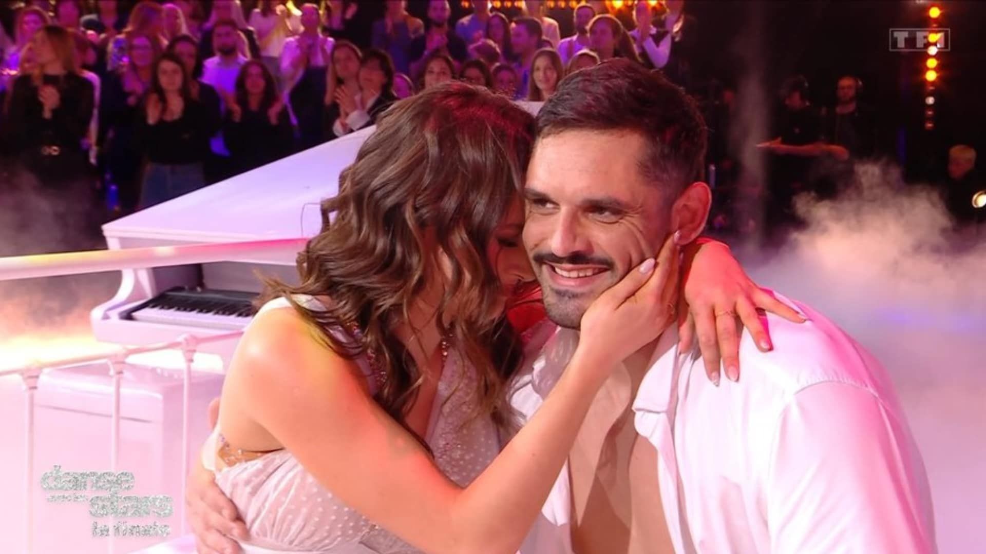 Elsa Bois et Florent Manaudou : amitié ou plus ? Leur sortie à Antibes intrigue
