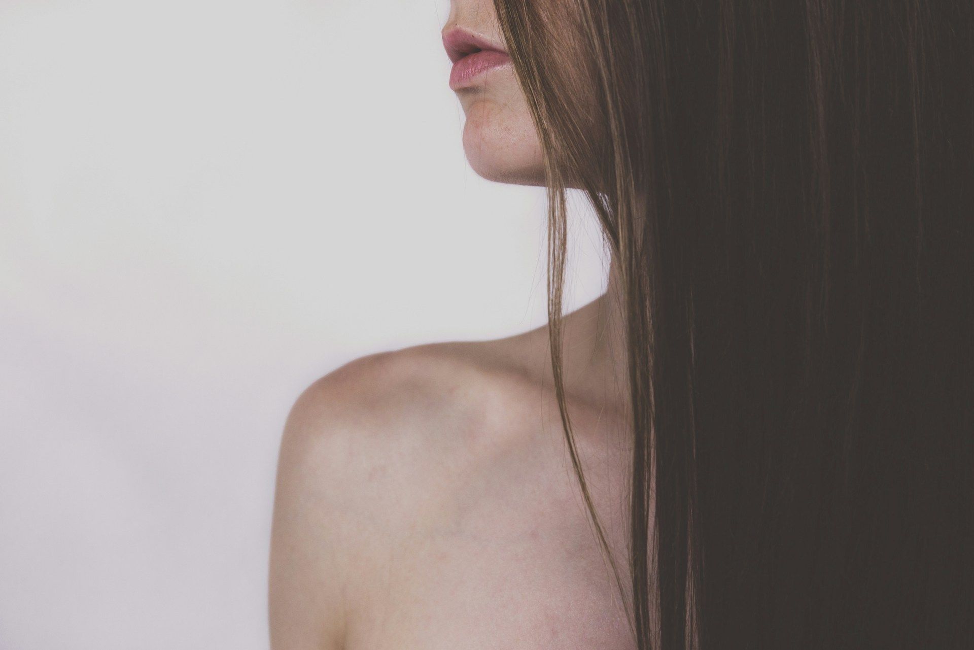 Comment utiliser la poudre shikaka&iuml; pour faire pousser ses cheveux plus vite.