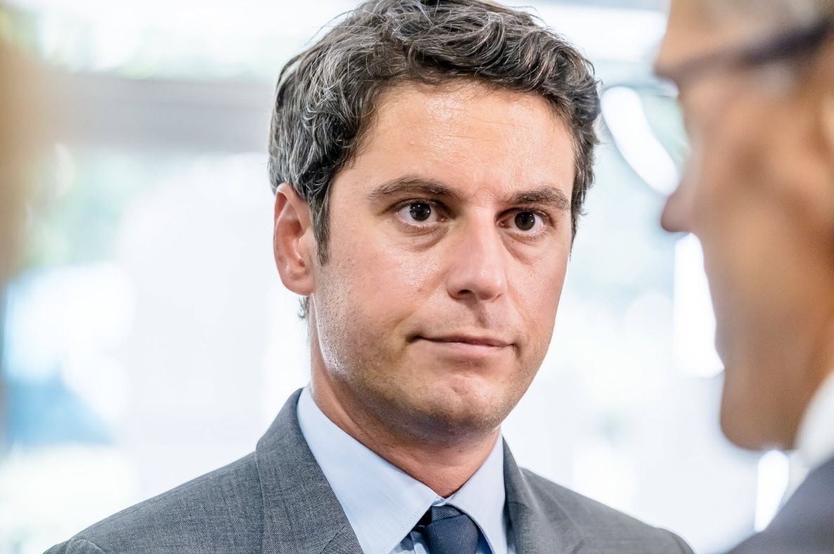Gabriel Attal dirige Renaissance sans parler récemment à Emmanuel Macron : pourquoi cette situation interroge