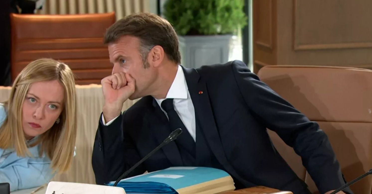 G7 : le regard agacé de Giorgia Meloni face à Emmanuel Macron amuse la Toile