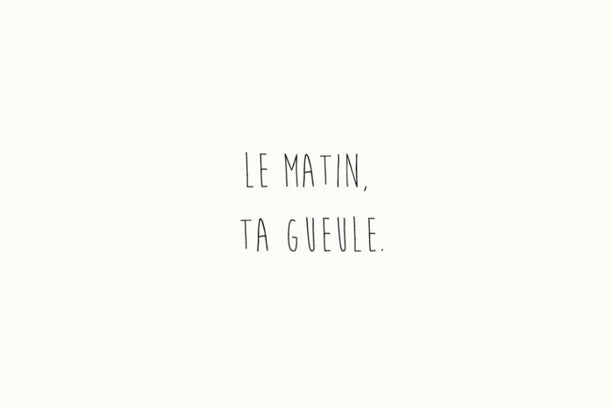5 trucs qui nous rendent grognons dès le matin | So Busy Girls