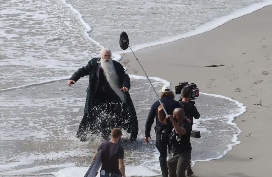 Harry Potter : voici les premières images du tournage avec John Lithgow dans le rôle de Dumbledore