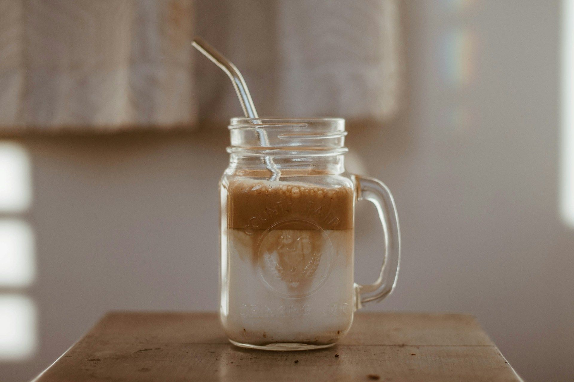 Le lait végétal donne des boutons d'acné : vrai ou faux ?