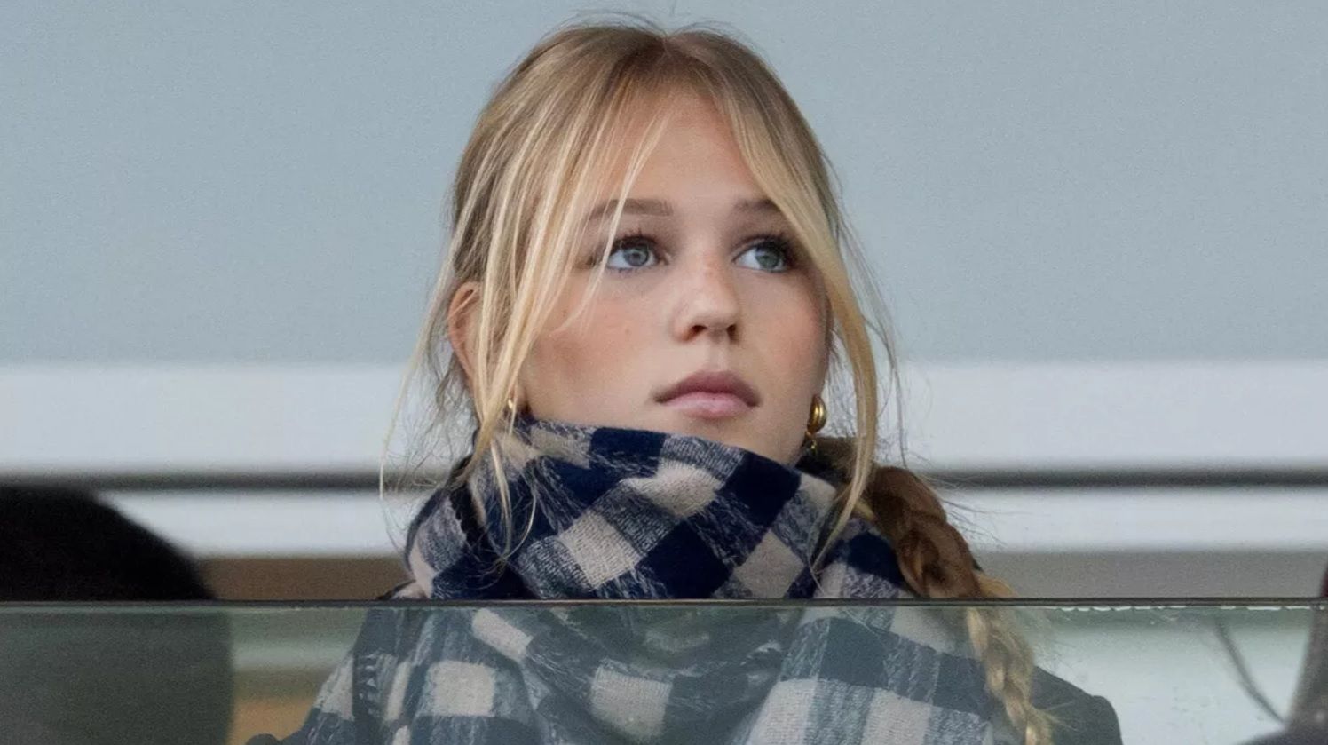 Pas de titre royal, pas de pression : pourquoi l&rsquo;enfance d&rsquo;Isla Phillips intrigue autant aujourd&rsquo;hui
