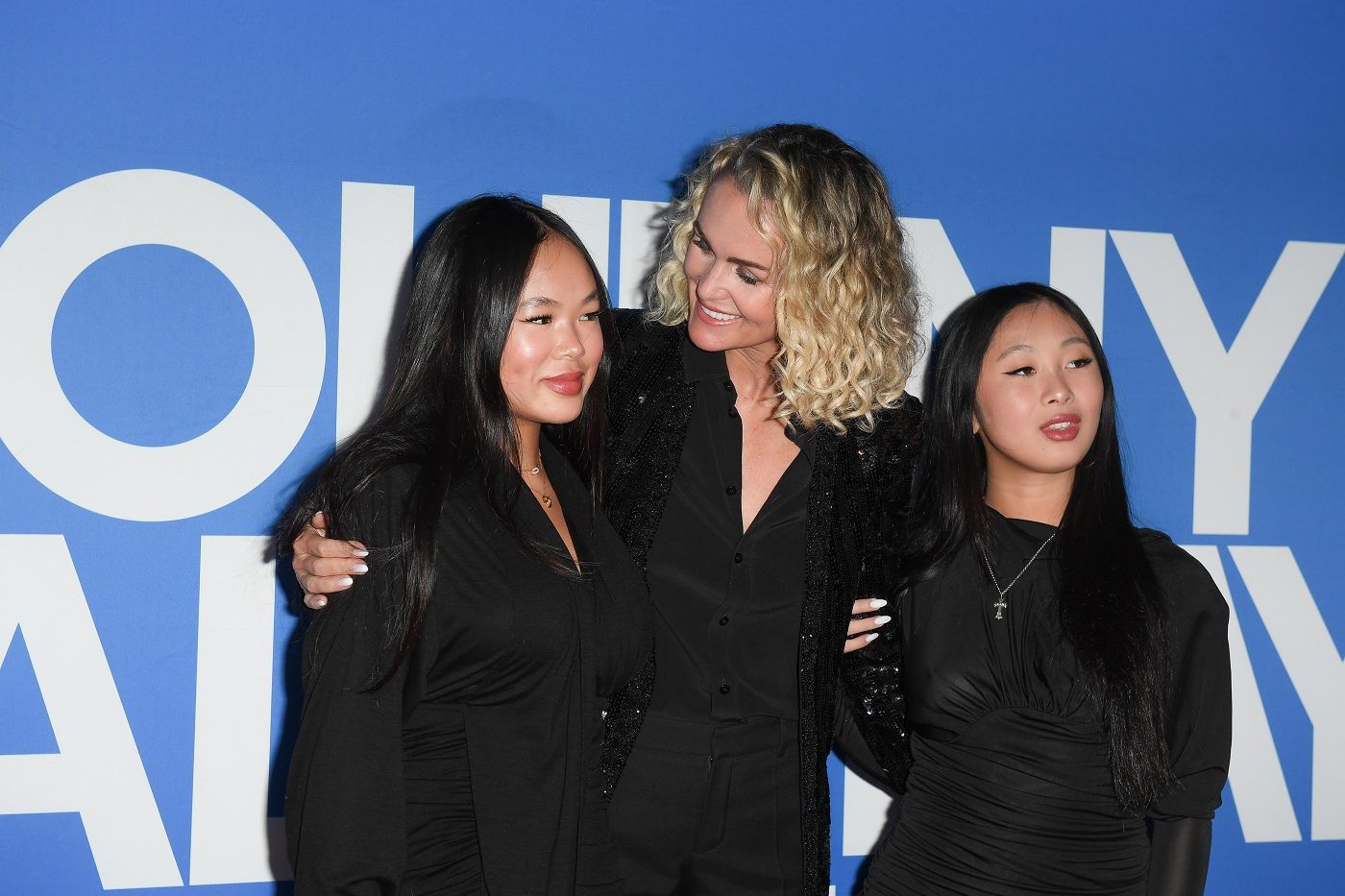 Huit ans sans Johnny : les mots déchirants de Jade Hallyday font fondre les internautes